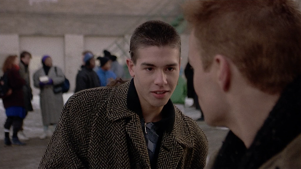 Гладиатор.(1992).WEB-DLRip-AVC.O.M.[-=DoMiNo=-].mkv.mkv_20190216_090912.677.png