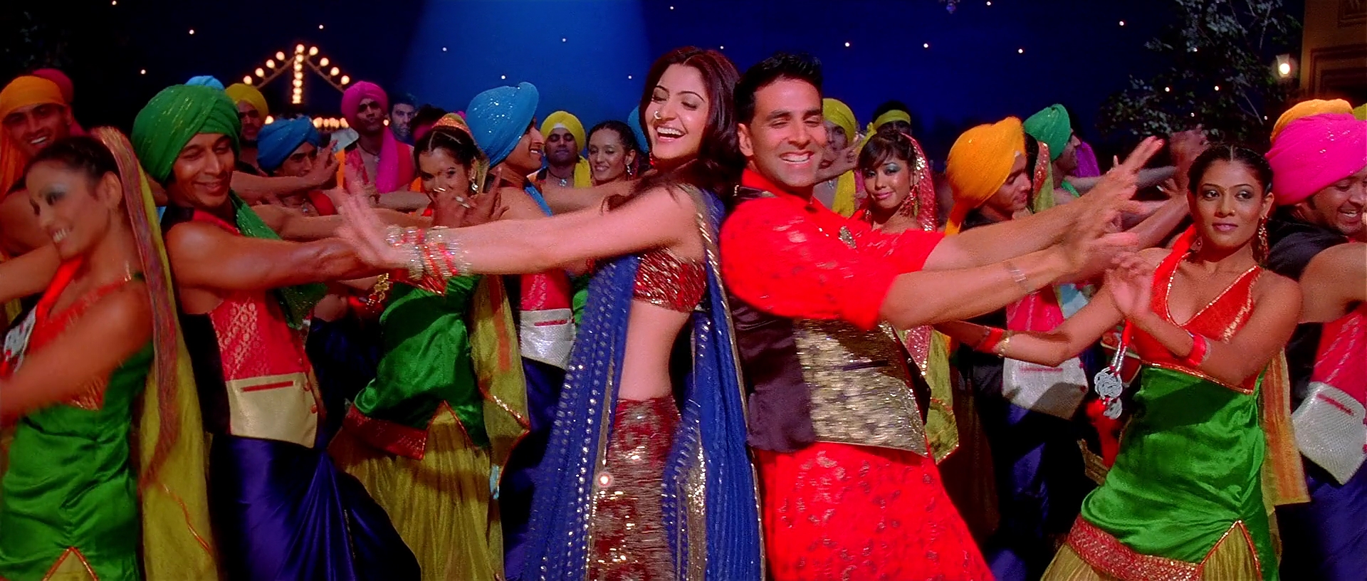 2011 - Patiala House -4- Laung Da Lashkara_1080p.mkv0712.jpg