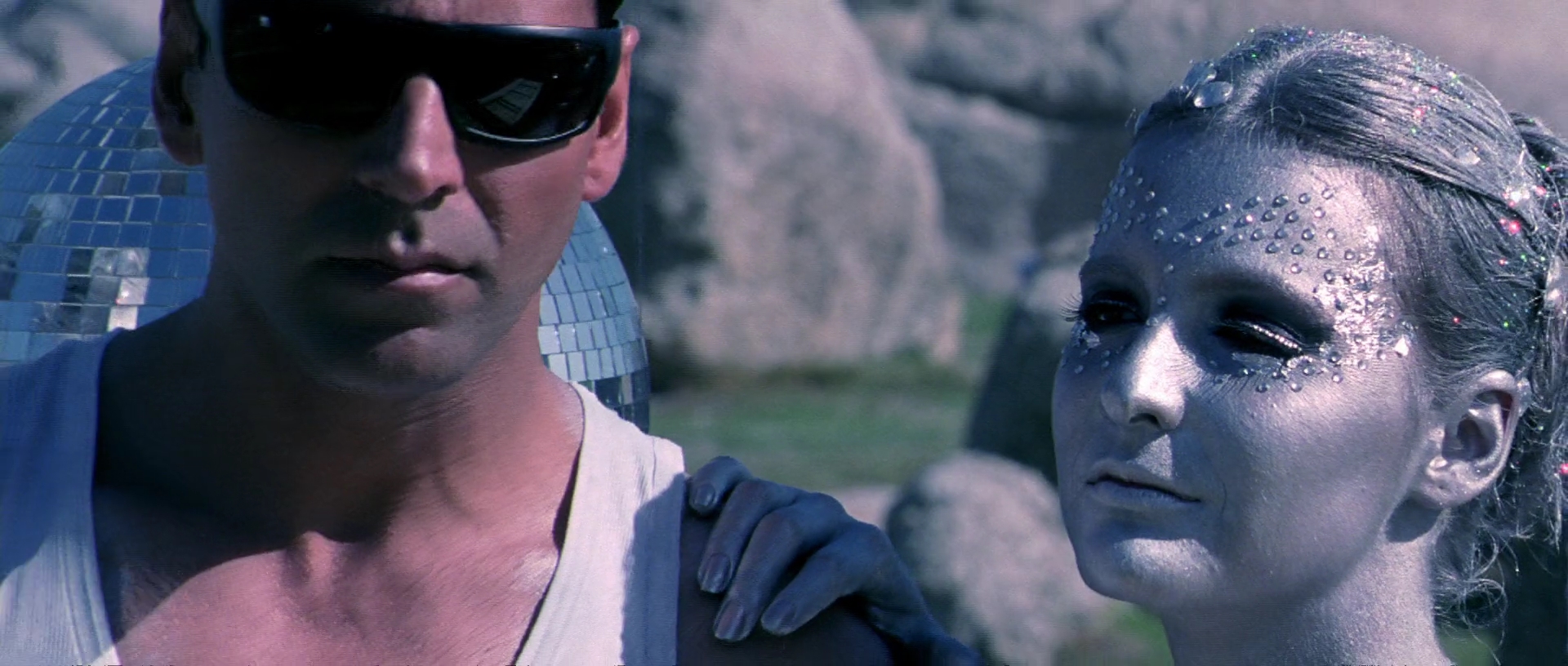 2007 - Welcome -2- Uncha Lamba Kad_1080p.mkv5291.jpg