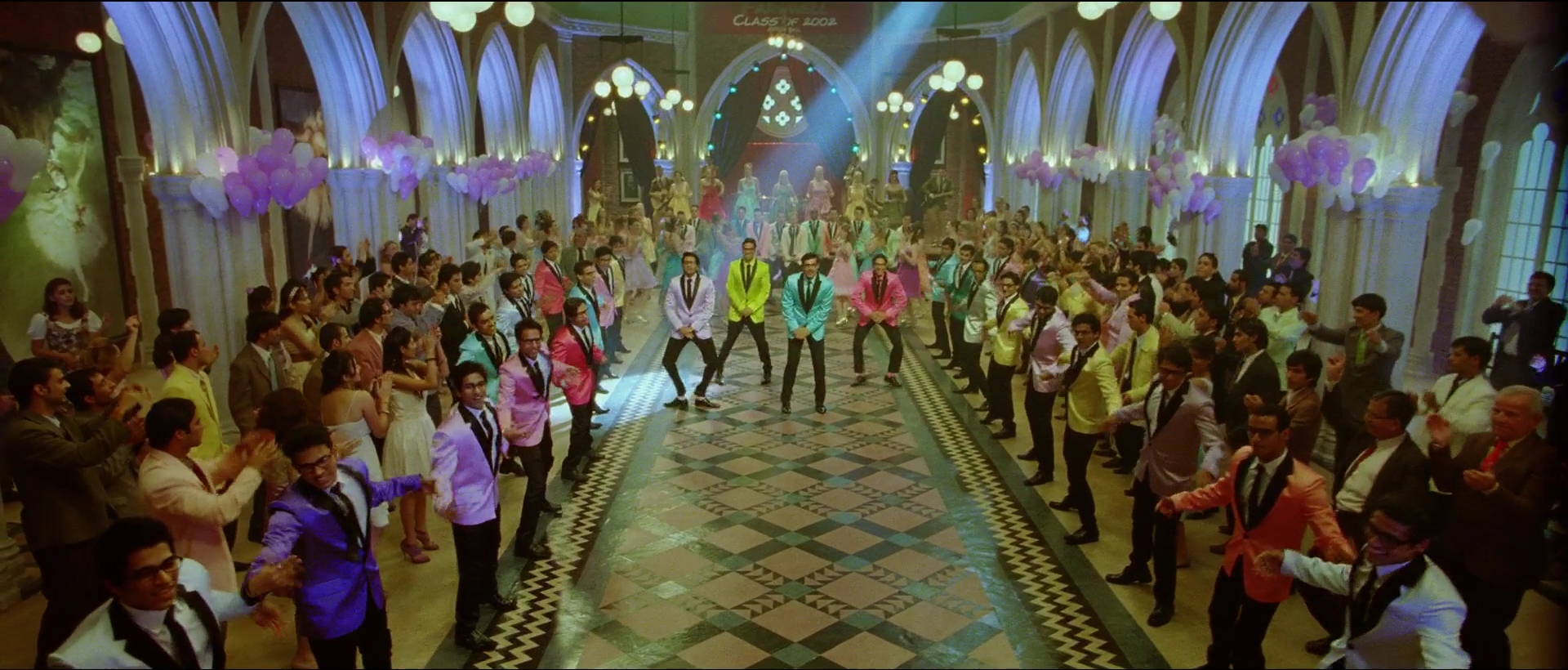 2012 - Housefull 2 -1- Papa Toh Band Bajaye_1080p_sub.mkv3131.jpg