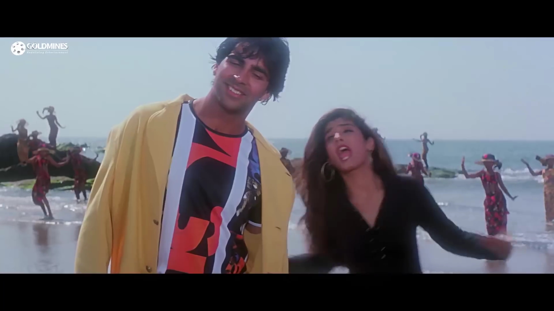 1997 - Daava -3- Ru Tu Tu Tu Dil Mein Hai Tu_1080p.mkv1582.jpg