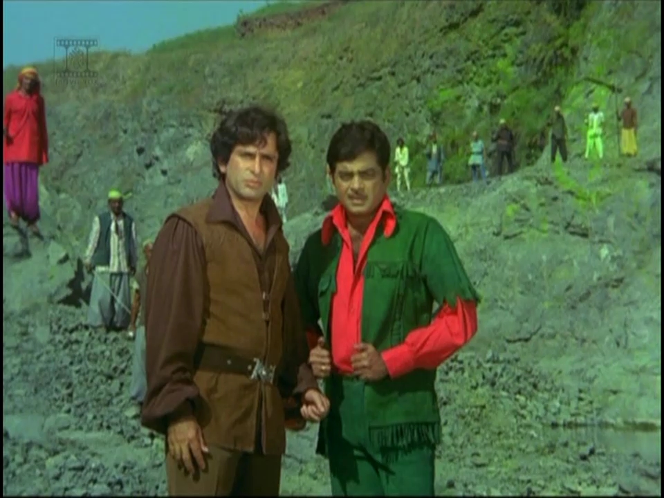 Amar.Shakti.1978.WebRip.AVC.AAC.Esub.720p_DusIcTv[(195883)01-18-17].JPG