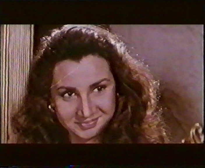 Танцоры Рока (1995)(TИН-Mirage)(VHS)[Серый75].mpg_snapshot_00.43.14_[2019.11.11_12.21.23].jpg