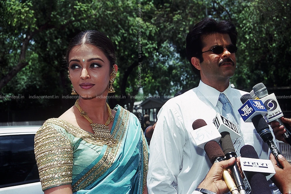 659-aishwarya-rai-and-anil-kapoor-clicked-during-a-media-interaction-in-image-88005500_20190603_069.webp