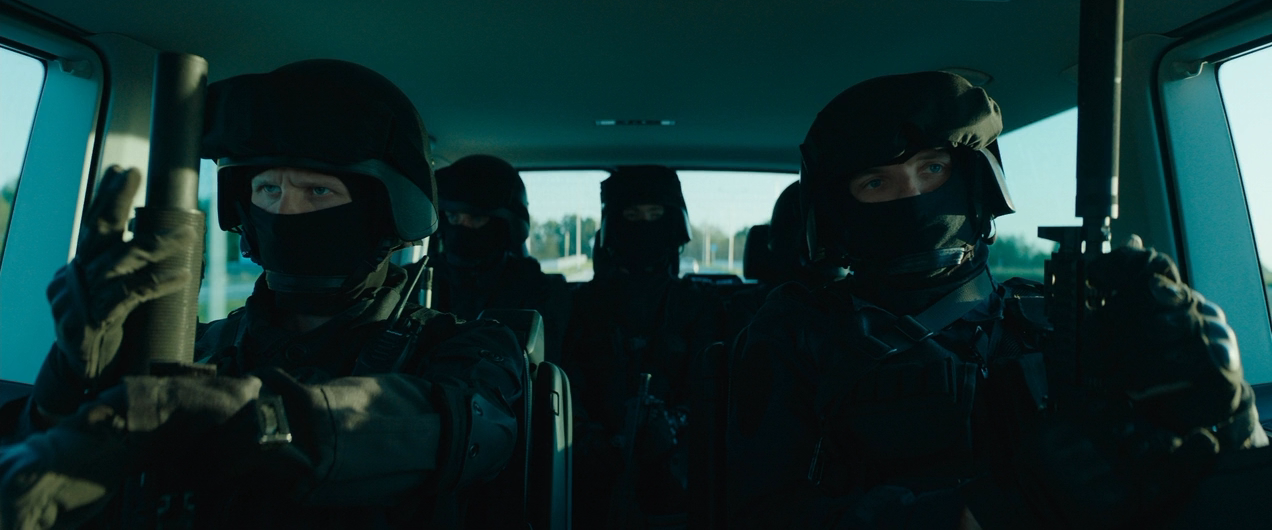 Герой.(2019).BDRip.720p.GER.[-=DoMiNo=-].mkv_20200313_111044.799.png