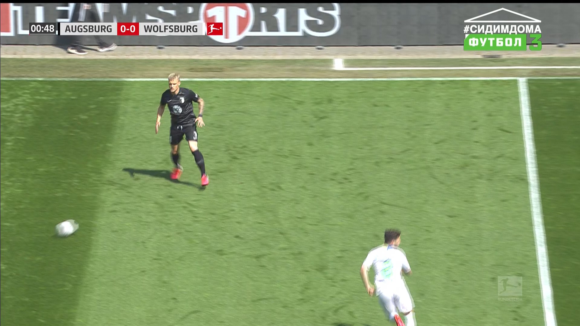 Чемпионат Германии 2019-2020 26-й тур Аугсбург - Вольфсбург Матч! Футбол 3 HD.ts_20200517_200647.637.jpg
