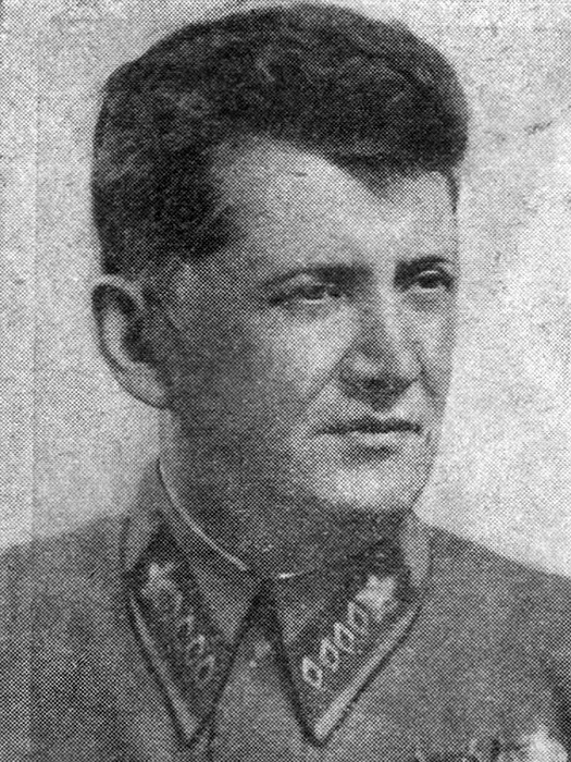 110-2173.jpg