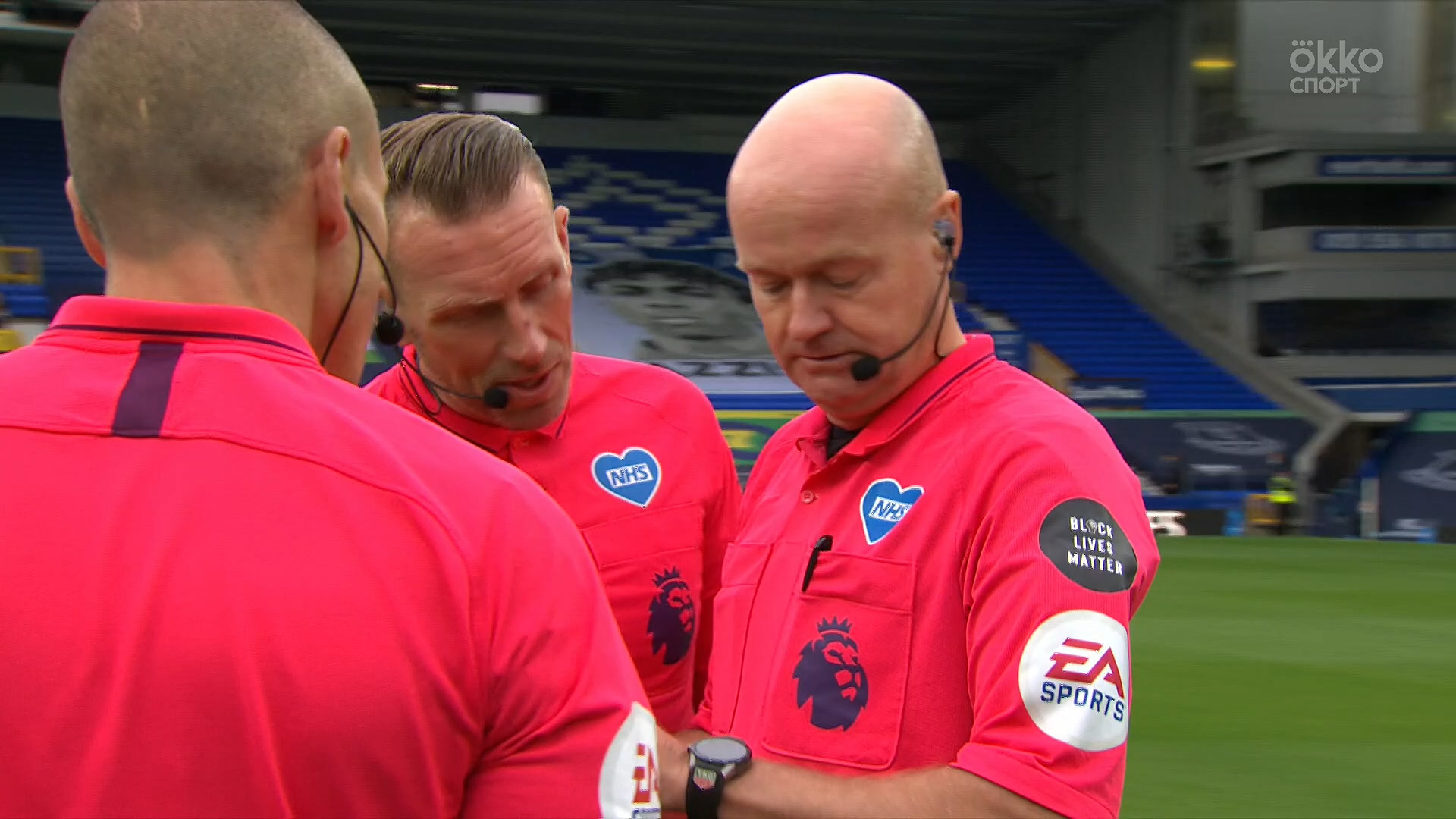 Чемпионат Англии 2019-2020 34-й тур Эвертон - Саутгемптон Okko Спорт.mkv_20200711_182048.309.jpg