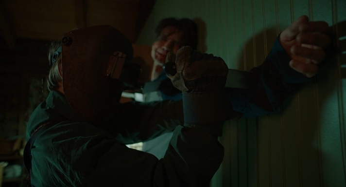 Kinoteatr.koshmarov.2018.BDRip-AVC.ExKinoRay.mkv_snapshot_00.13.11.643.png
