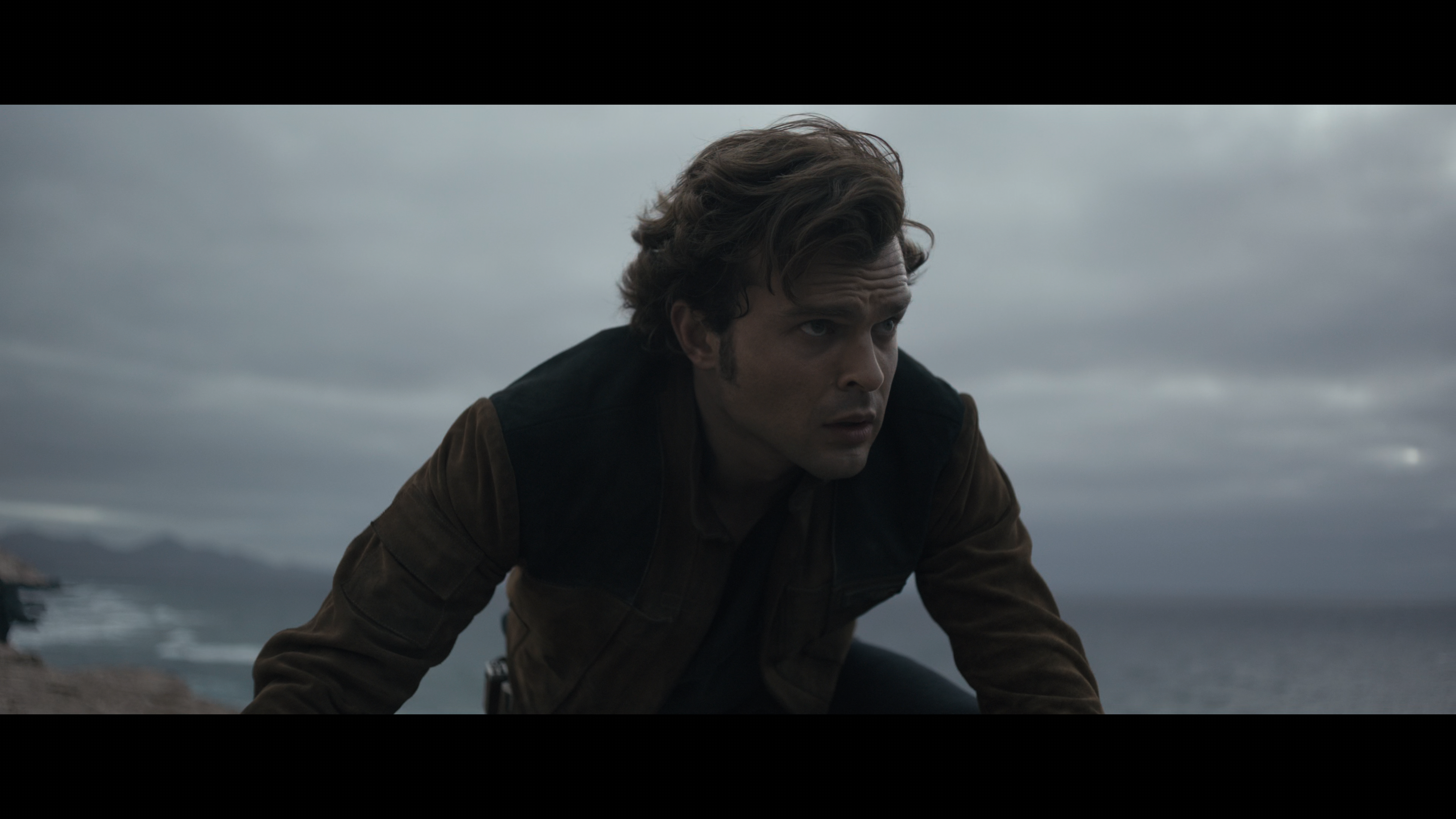 Solo.A.Star.Wars.Story.2018.UHD.BDRemux.2160p.HDR.DoVi.HYBRID.P8.by.DVT.mkv_snapshot_02.00.36_[2021.11.25_18.29.00].png