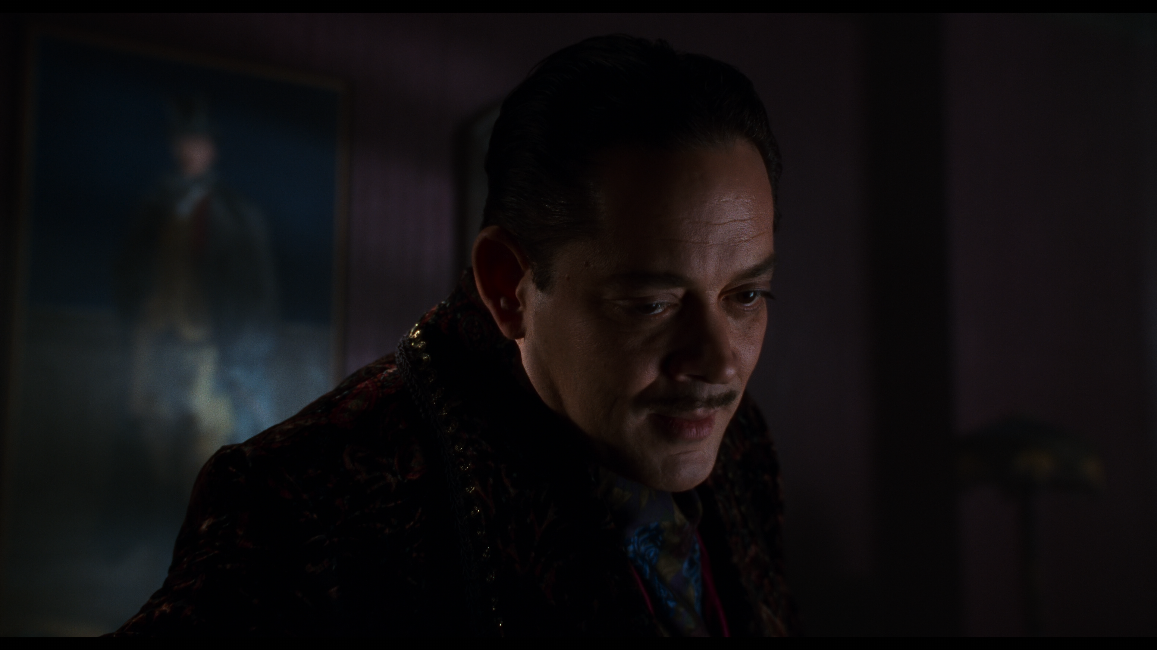 The.Addams.Family.1991.Theatrical.Cut.UHD.BDRemux.2160p.DTS-HD.MA.5.1.DoVi-DVT.mkv_snapshot_00.05.13_[2021.11.26_22.14.23].png