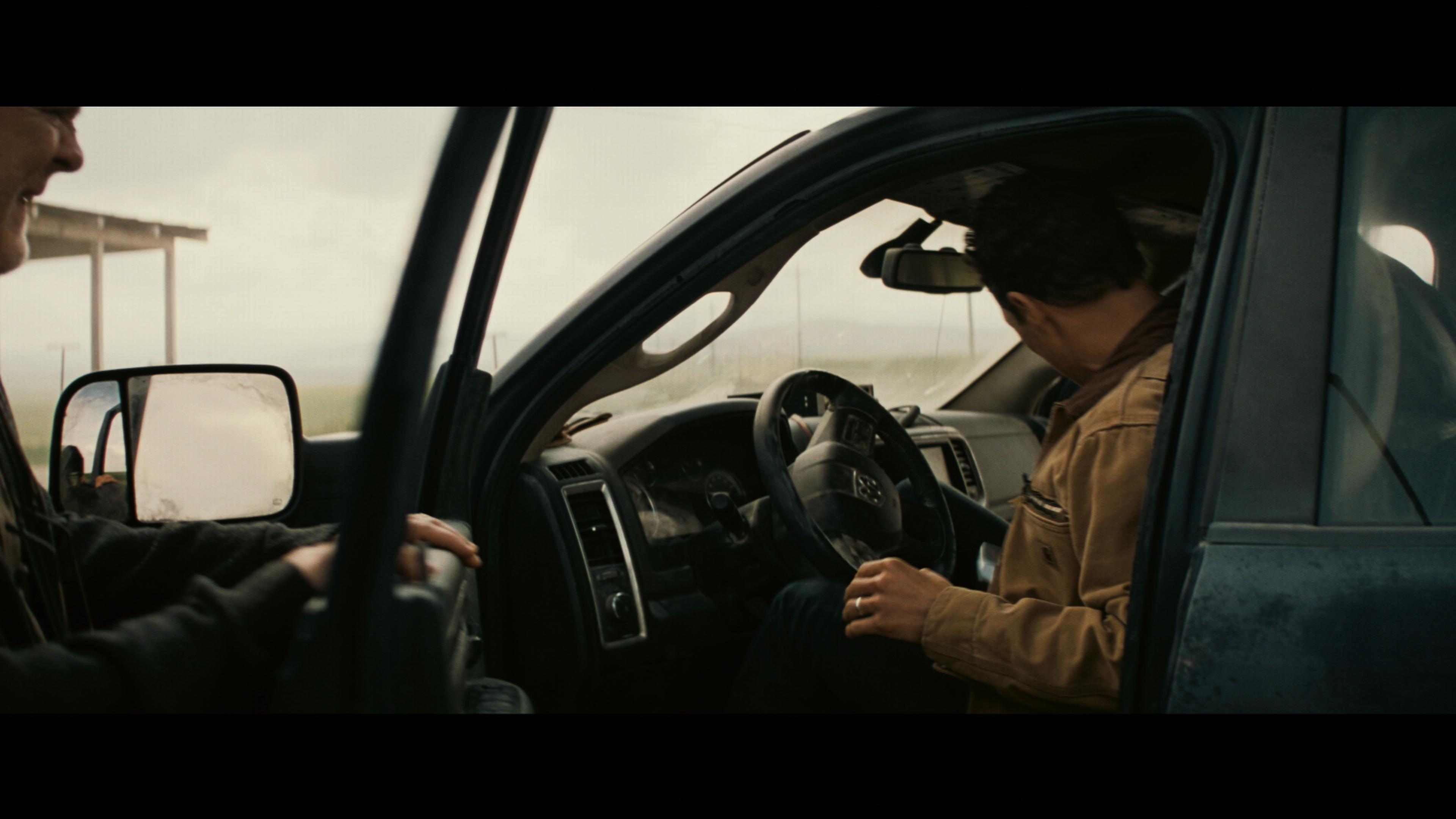 Interstellar.2014.2160p.UHD.BDRemux.DTS-HD.MA.5.1.P8.HYBRID.DoVi-DVT.mkv_000456.505.png
