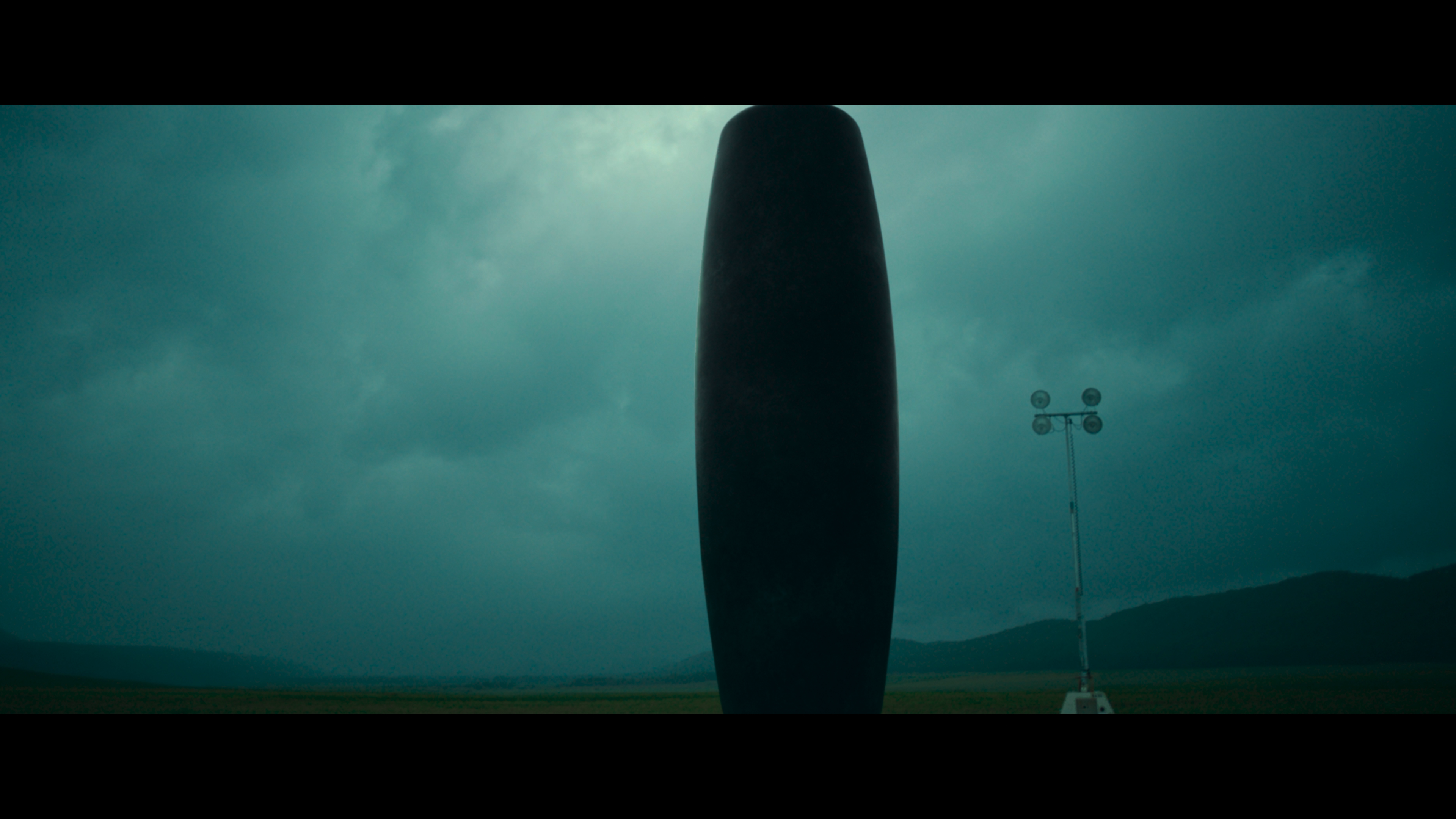 Arrival.2016.2160p.UHD.BDRemux.DTS-HD.MA.7.1.DoVi.P8.Hybrid.mkv_20211215_225007.883.png