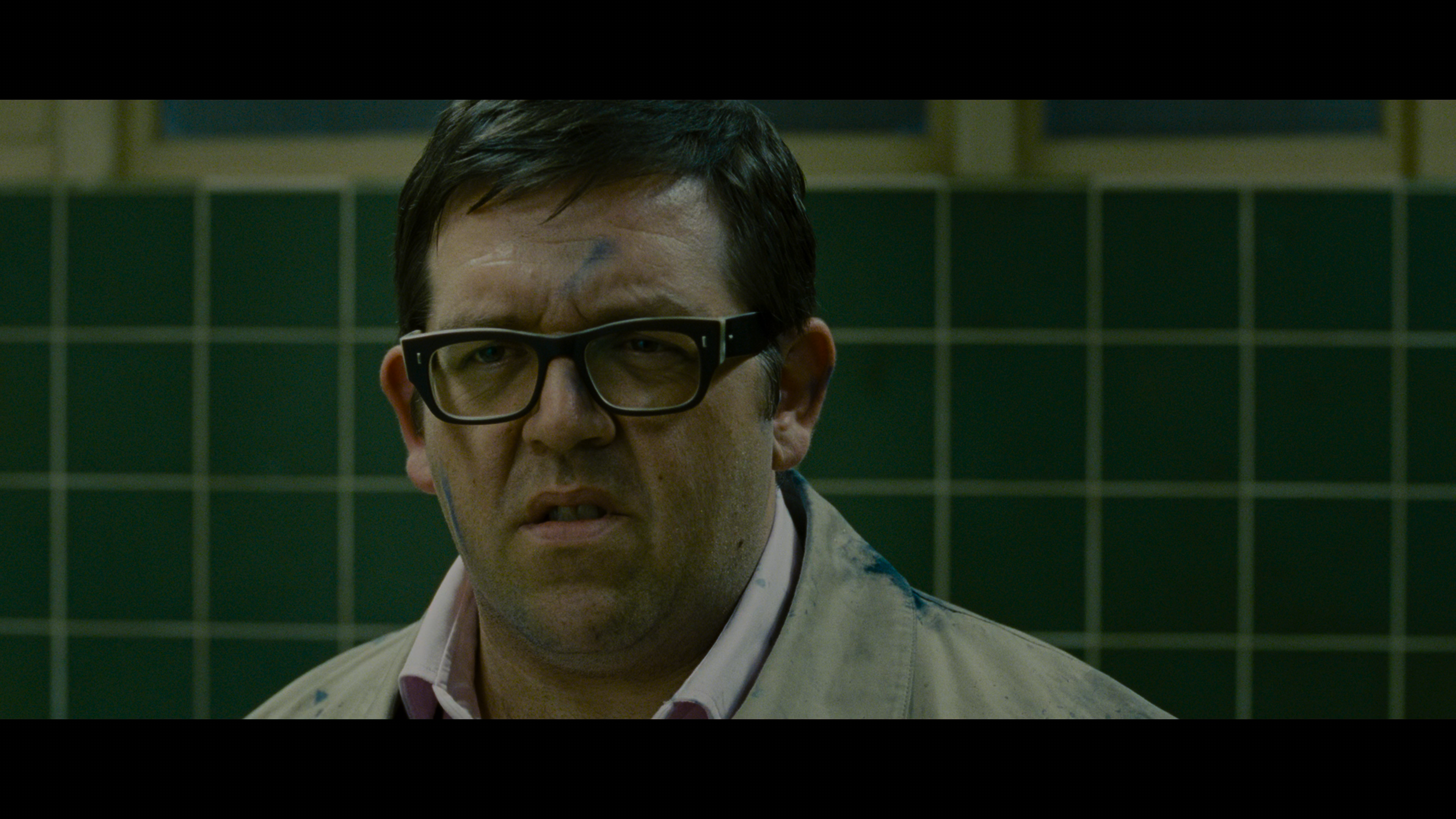 The.World's.End.2013.UHD.BDRemux.2160p.HDR.DoVi.Hybrid.P8.by.DVT.mkv_snapshot_00.42.21_[2022.01.15_11.21.35].png