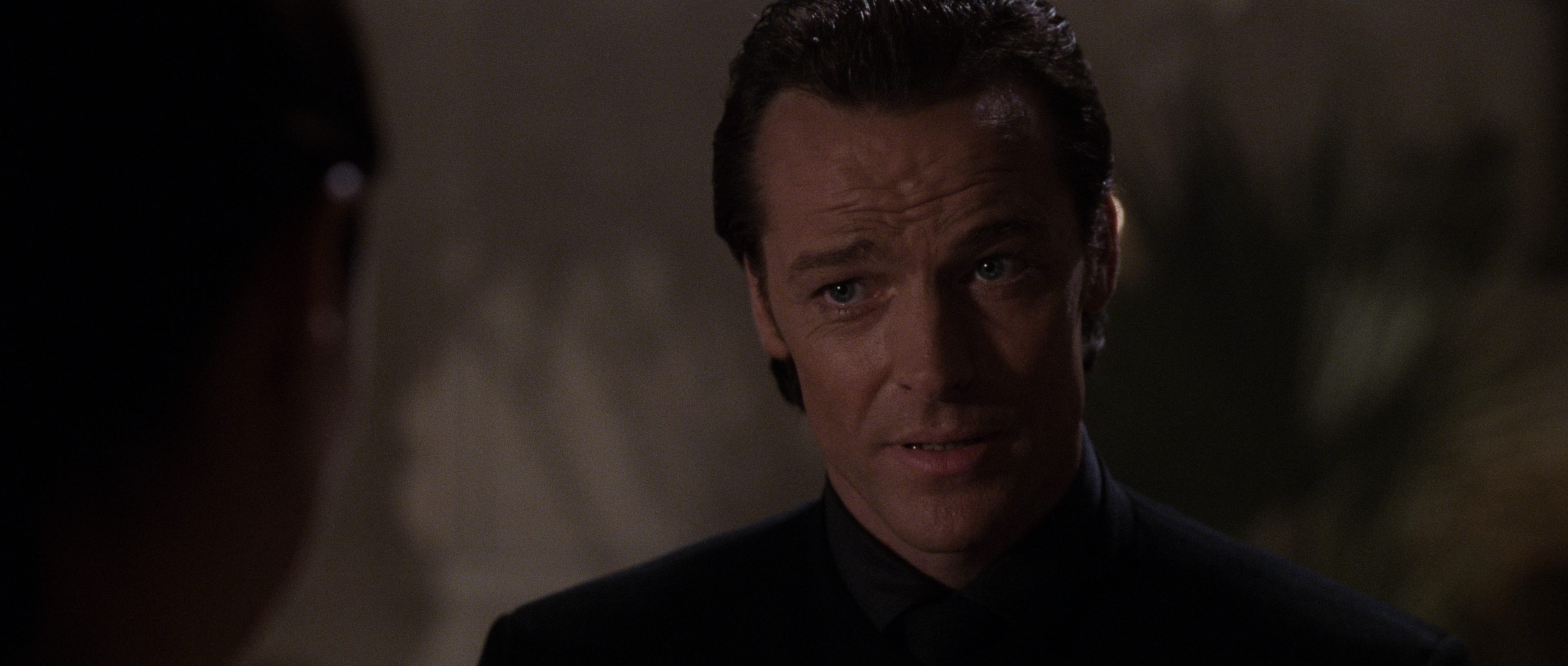 Lara.Croft.Tomb.Raider.2001.2160p.UHD.BDRip.DDP+.DoVi.by.DVT.mkv_snapshot_00.25.03_[2022.01.30_11.22.14].png