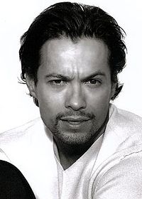 Дэнни Куинн