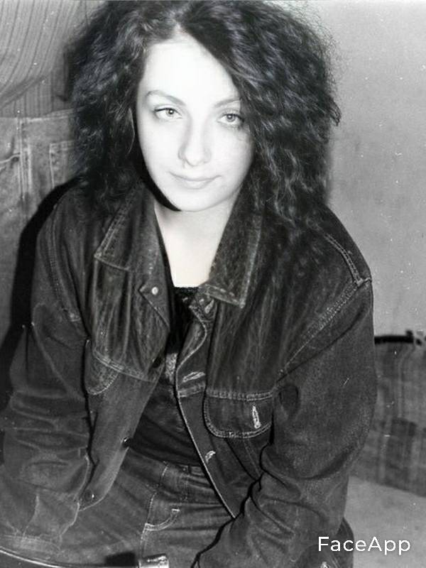 Юная Глаша.jpg