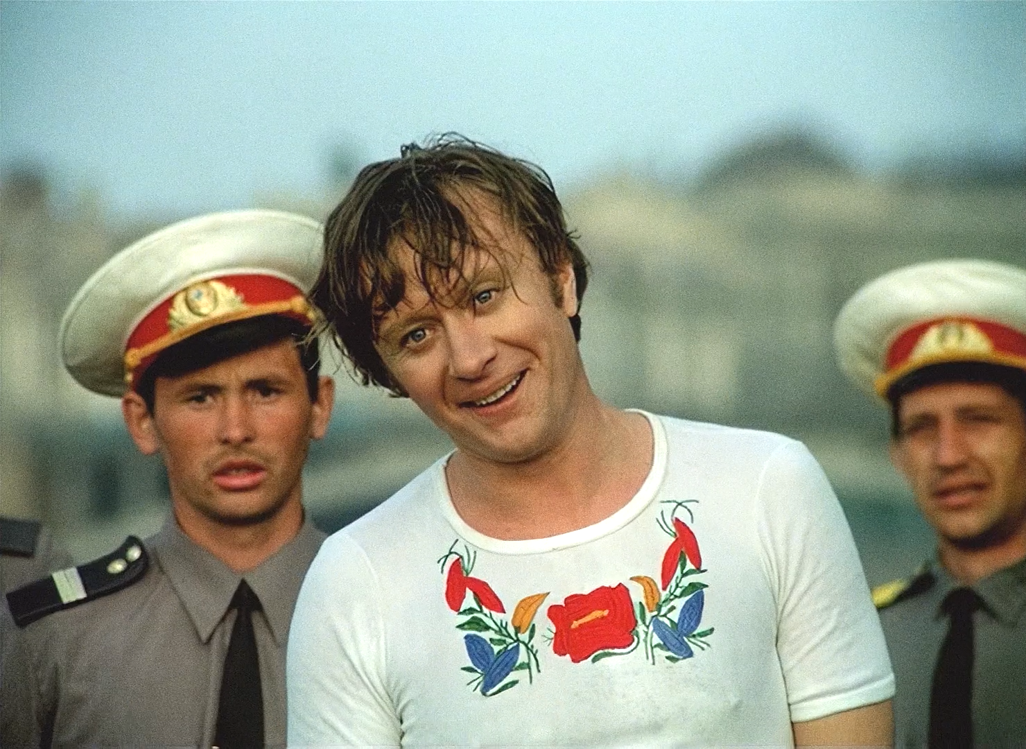 Невероятные приключения друга. Невероятные приключения итальянцев в России (1973).