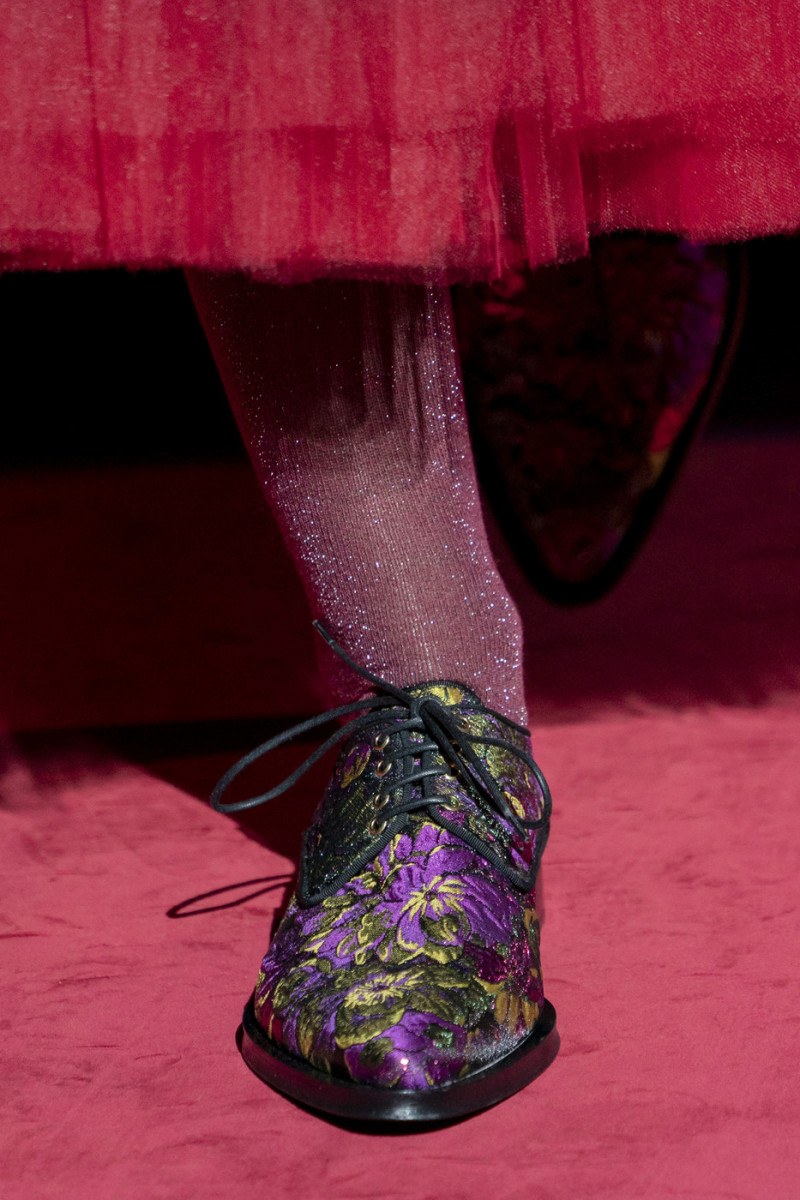 Dolce+Gabbana+Fall+2019+Details+tTdmMPDoKCex.jpg