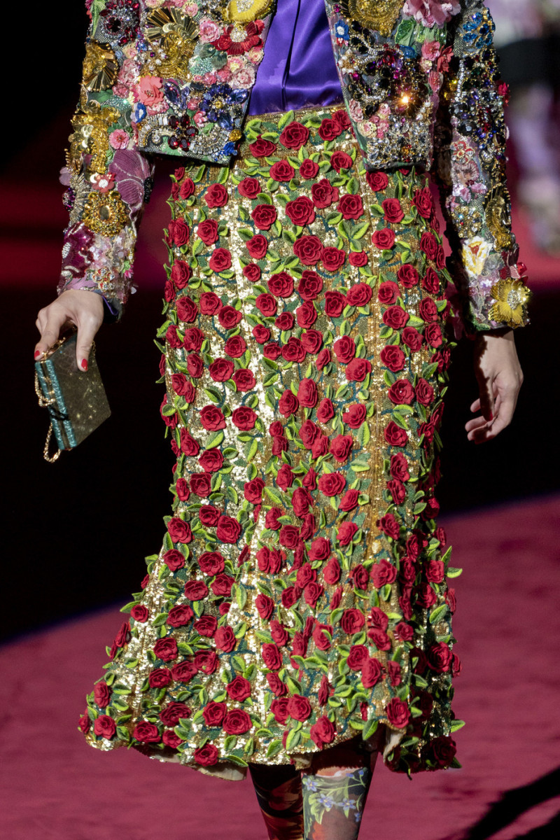 Dolce+Gabbana+Fall+2019+Details+WOQ00XAPxpsx.jpg