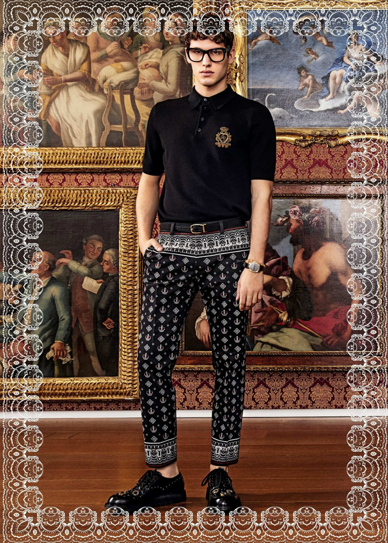 dolce-and-gabbana-summer-2020-man-collection-1981.jpg