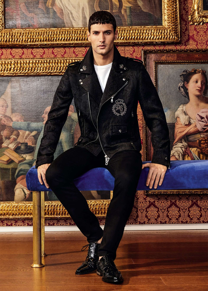 dolce-and-gabbana-summer-2020-man-collection-1321.jpg