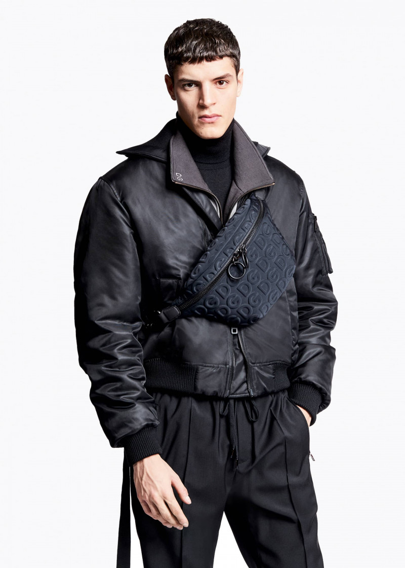 dolce-and-gabbana-fall-winter-2020-21-man-collection-132.jpg