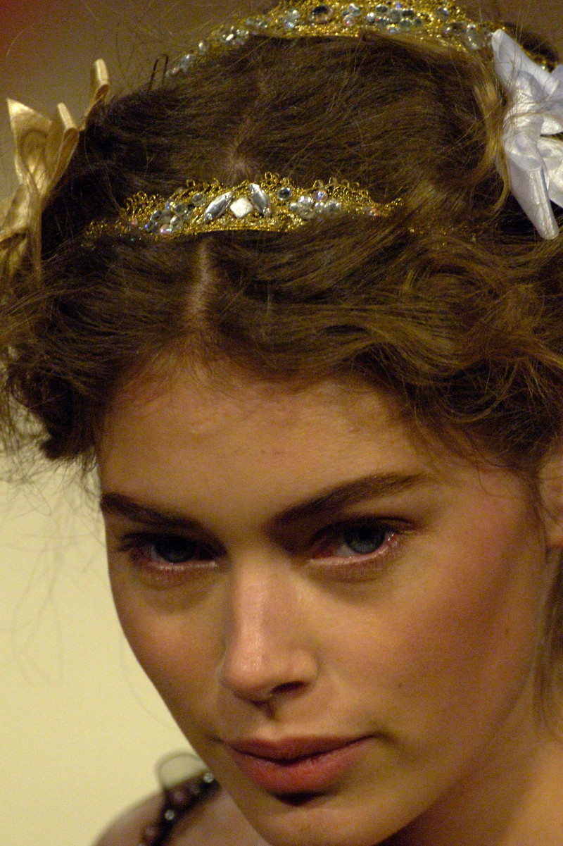 00500h-christian-lacroix-spring-2006-couture-details-doutzen-kroes.jpg