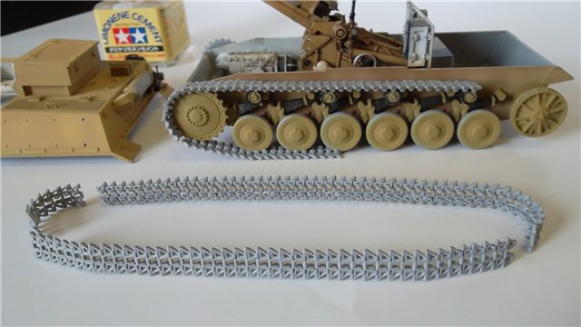 15 cm sIG auf Fahrgestell Pz II или Sturmpanzer II, 1/35, (ARK 35012) 9800fdded5a08ef173087416490f7300