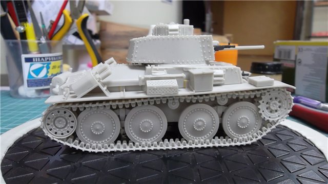 Pz.38(t) Praga Aust.G, 1/35, (Моделист 303538) E3f6584cfe64972d8263abb41e7f8eff
