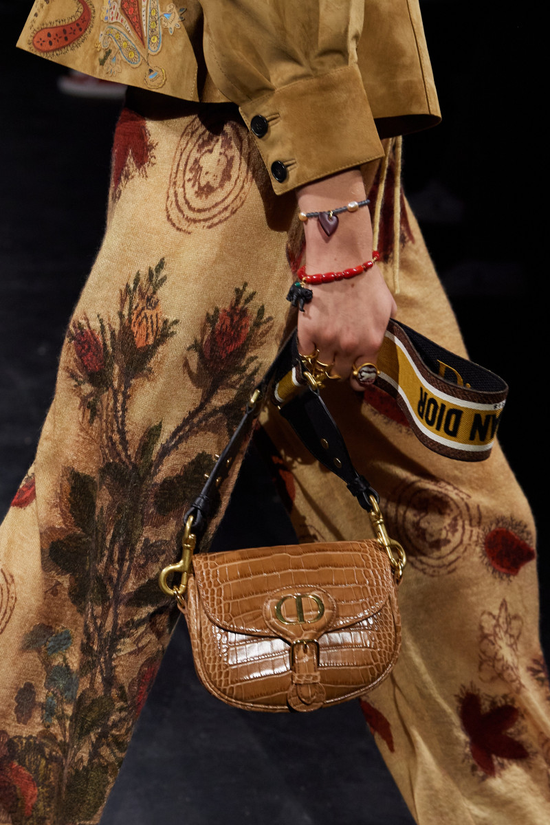 00025-Dior-RTW-Spring-2021-detail-credit-GO-RUNWAY.jpg