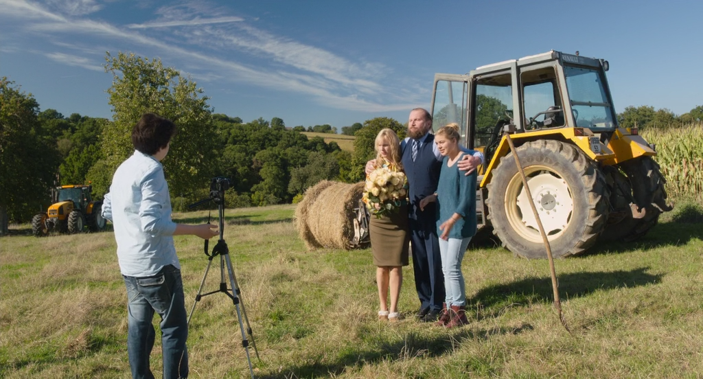 Голос семьи Белье.2014.BDRip-AVC msltel.mkv_snapshot_00.18.08.803.png