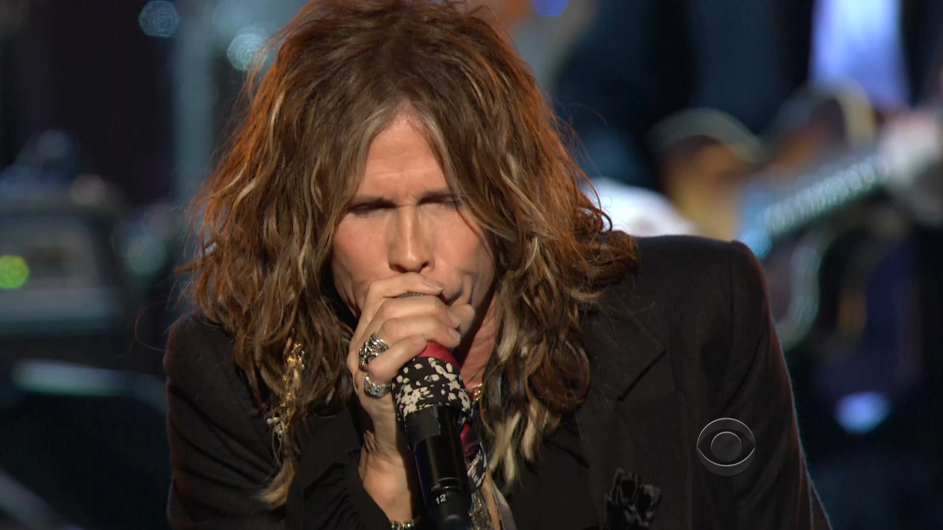 Steven Tyler - 33rd Annual Kennedy Center Honors 2010 35MBit 1080i HDTV MPEG2 CtrlHD.ts_20220723_164918.782.png