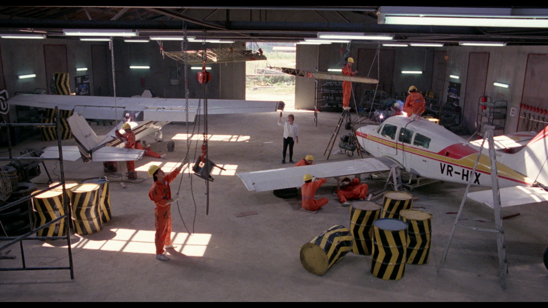 Righting.Wrongs.1986.Hong.Kong.Cut.Vinegar Syndrome.BDRemux.1080p2[(121227)13-16-40].PNG