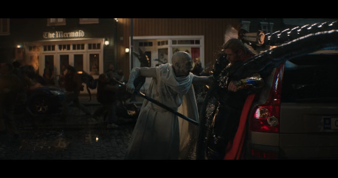 Thor.Love.and.Thunder.2022.IMAX.WEB-DLRip-AVC.ExKinoRay.mkv_snapshot_00.35.55.737.png