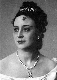 Ангелина Степанова