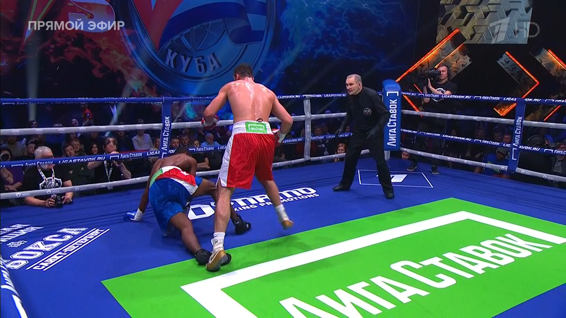 Лига Бокса1.ts_snapshot_01.38.06.720.png