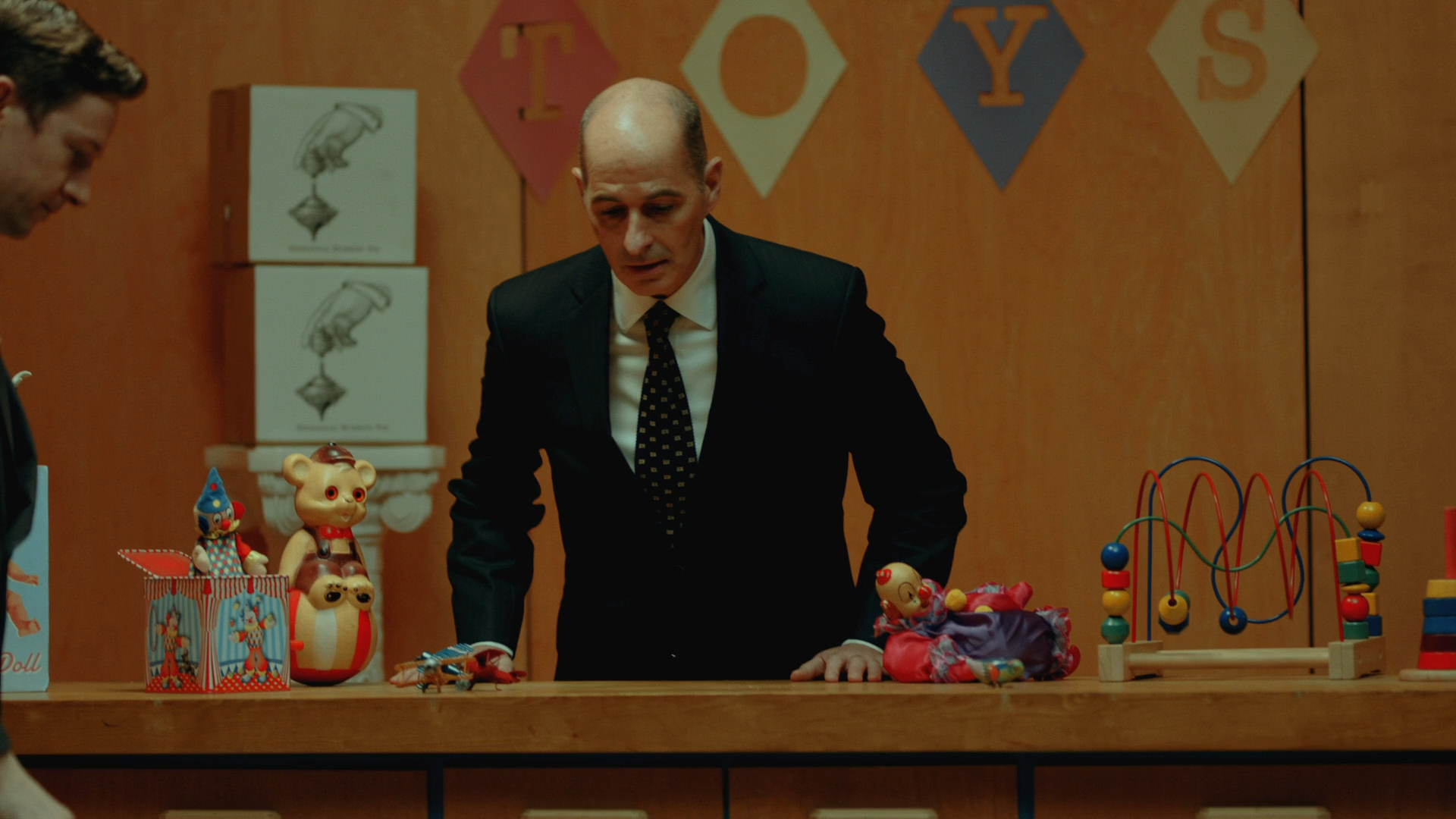 The Toys That Built America 1x01 1080p Omskbird.mkv_snapshot_12.01.721.png