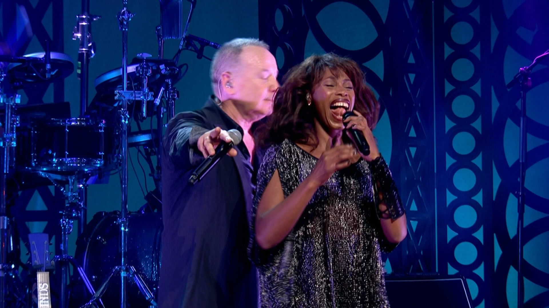 Simple Minds.Acoustic in Concert.2017.BD1080i_20221224_204504.555.png