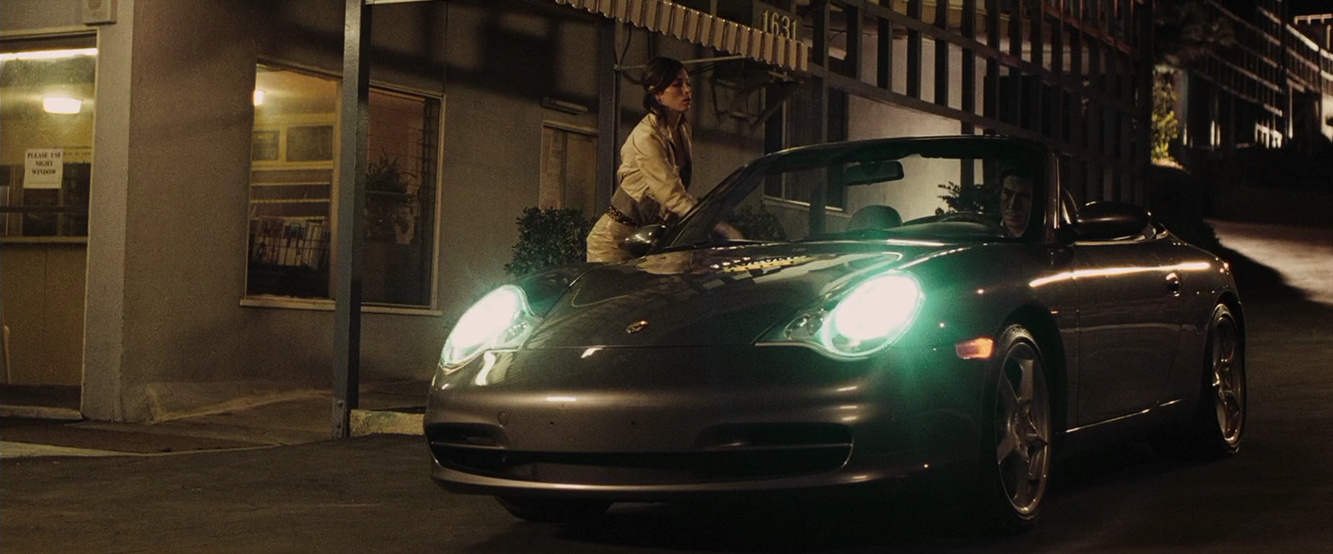 Powder.Blue.2009.BluRay.1080p.DTS x264-HiDt.mkv_20230114_181604.485.png