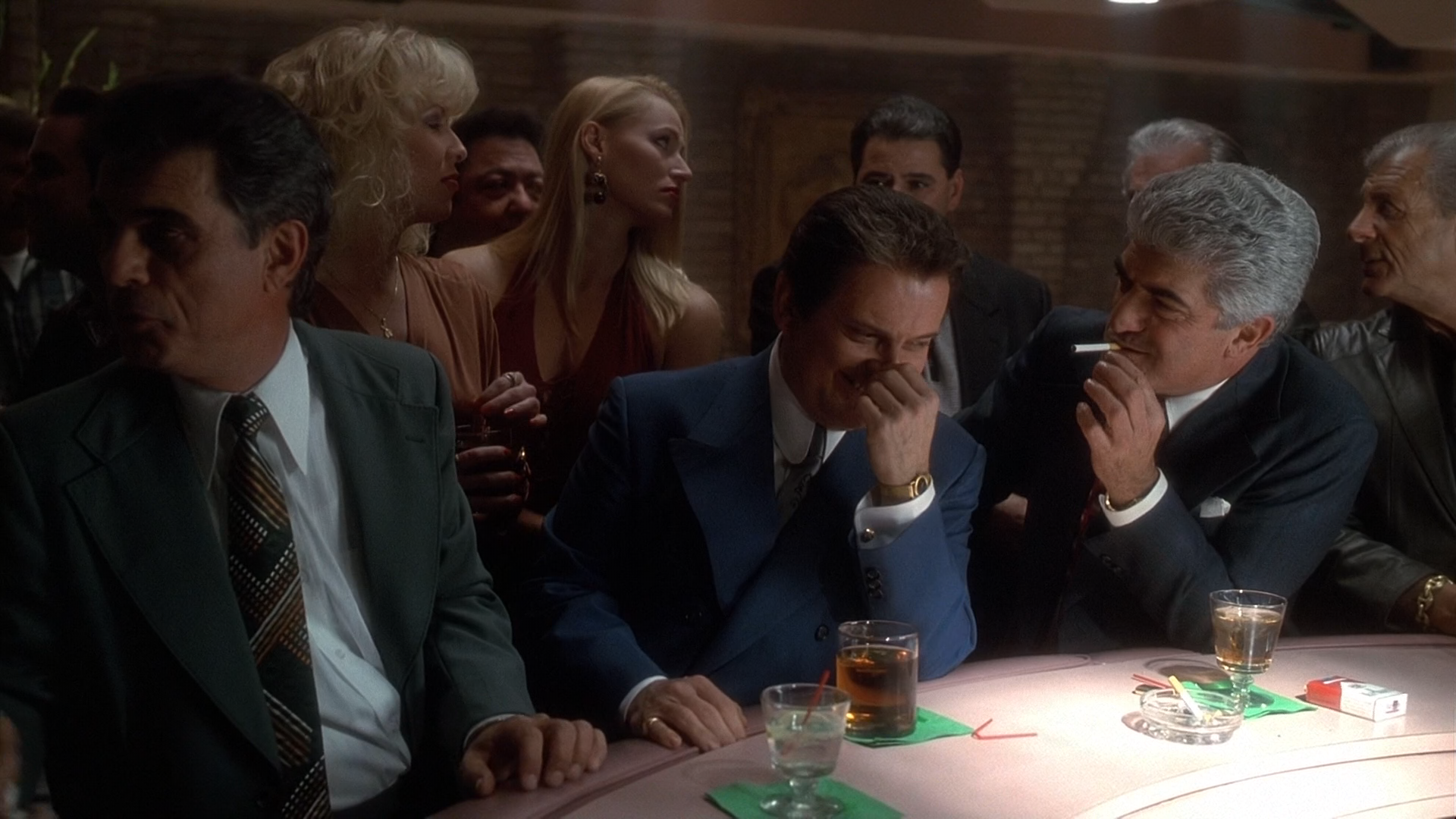 Казино (Casino) 1995.mkv_snapshot_00.03.50.230.png