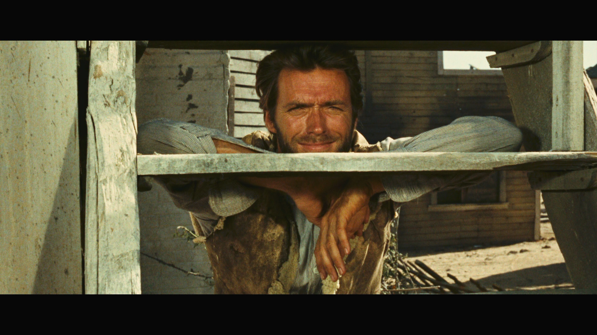 Il.Buono.Il.Brutto.Il.Cattivo.Extended.Edition.1966.BDRemux.TeamHD.mkv_20210606_035231.915.png