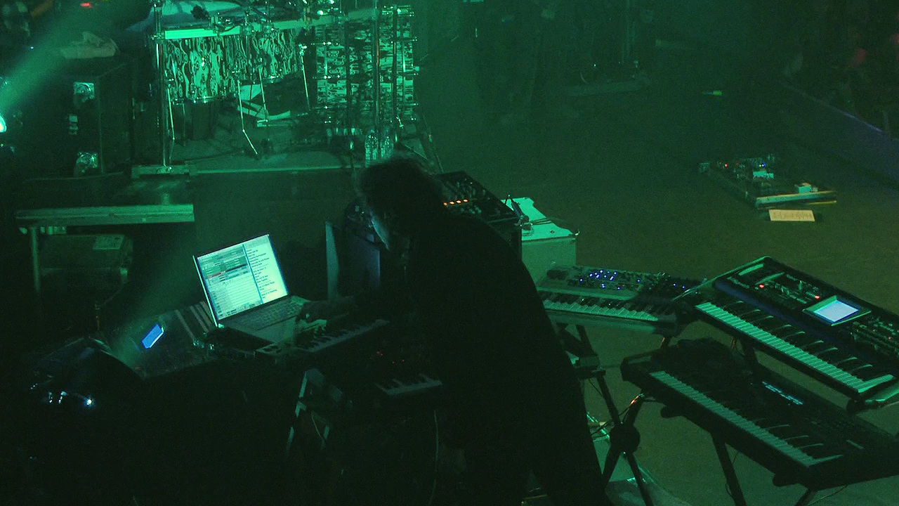 Porcupine.Tree.Anesthetize.(2008).720p.Blu-ray.PCM.x264-HDCLUB.mkv_20230314_200839.853.png