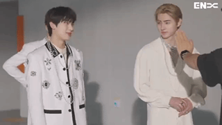 f46b10dc423ea9257d9a11db3a198cfe.gif