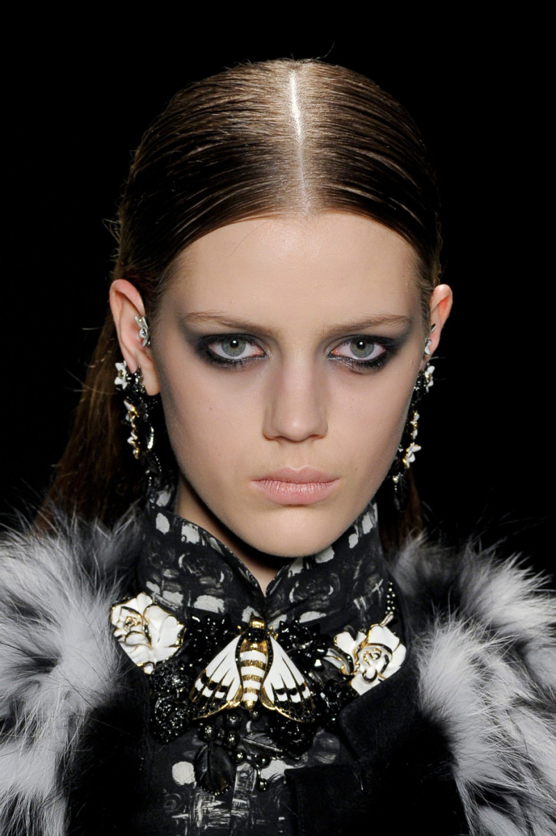 Roberto+Cavalli+Fall+2013+Details+nFQpCOR985Vx.jpg