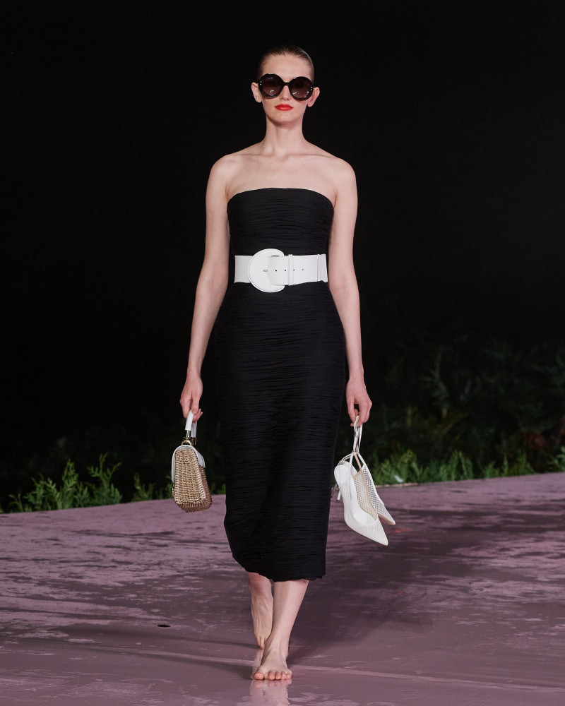 CarolinaHerrera_RE24_Look-18-scaled.jpg