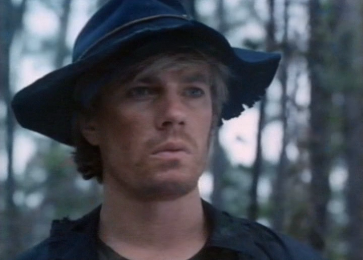 The.Lost.Platoon.1990.DVDRip-AVC.mkv_snapshot_01.00.43.760.png