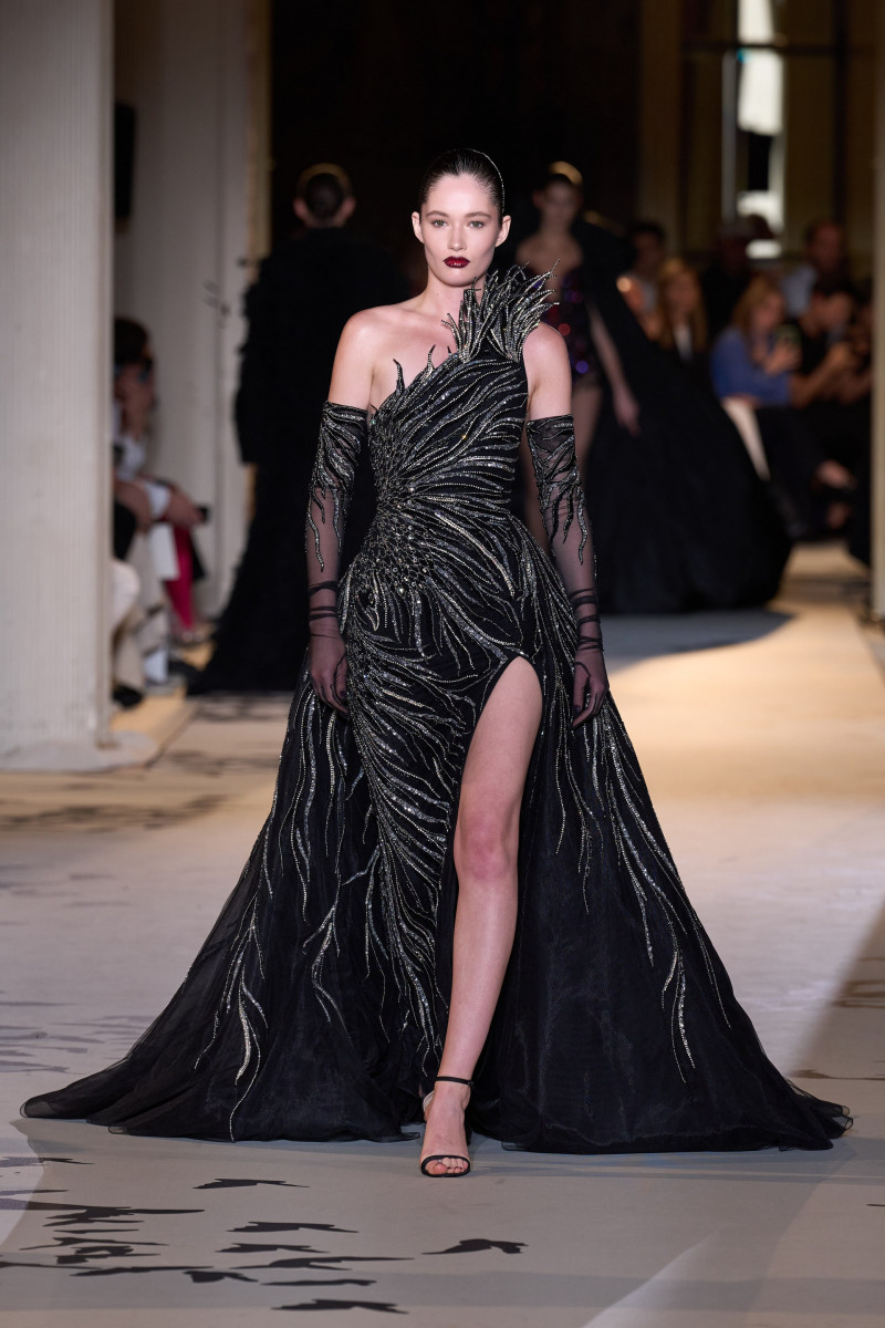 00020-zuhair-murad-fall-2023-couture-credit-gorunway.jpg