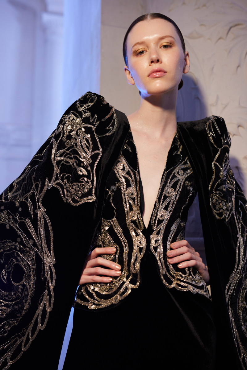 elie-saab-hc-bks-f23-078.jpg