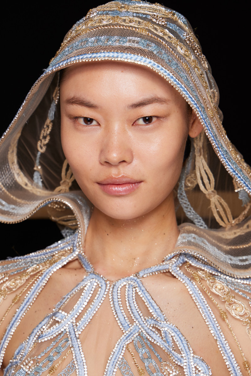 elie-saab-hc-bks-f23-013.jpg